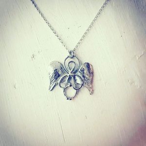 COLGANTE ANGELITOS M  CADENA 40/45/50CM  PLATA 925