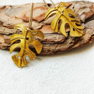 PENDIENTES MONSTERA DORADA