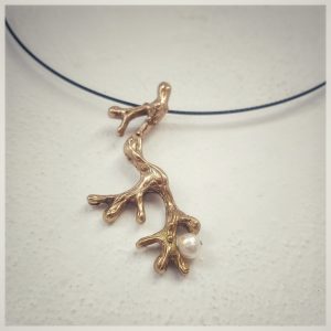 Colgante Coral con Perla