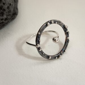 Anillo círculos ajustable en plata 925 oxidada