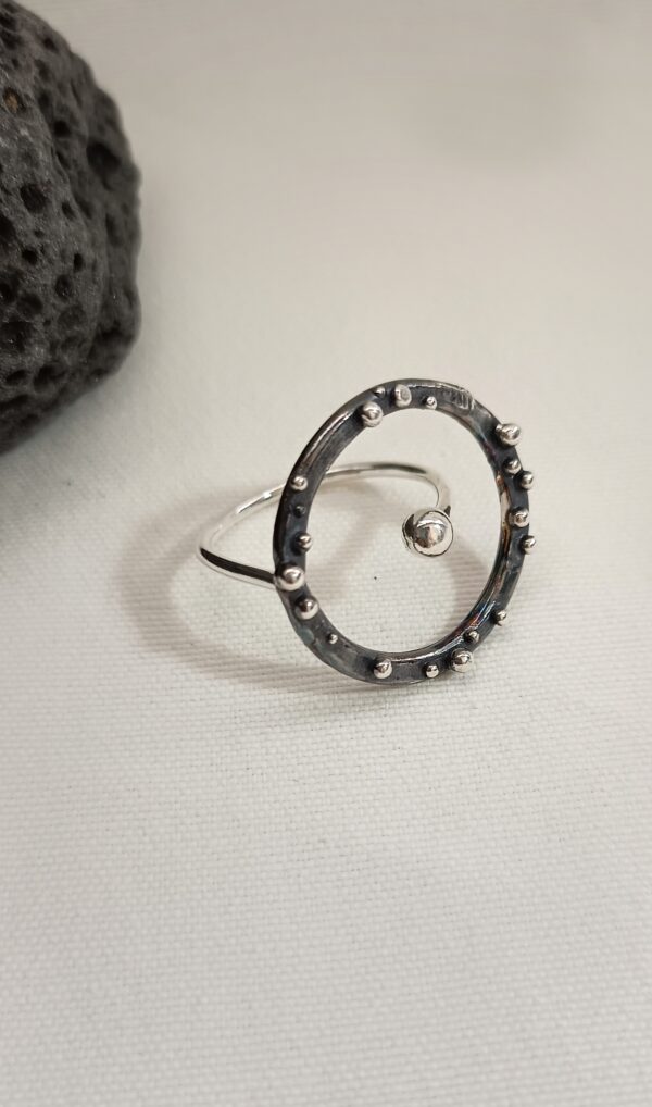 Anillo círculos ajustable en plata 925 oxidada